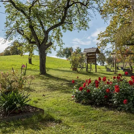 Risthof 3 * Owingen